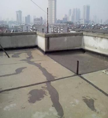 濮阳漏水维修 楼顶漏水是什么原因，楼顶漏水维修方法是什么?